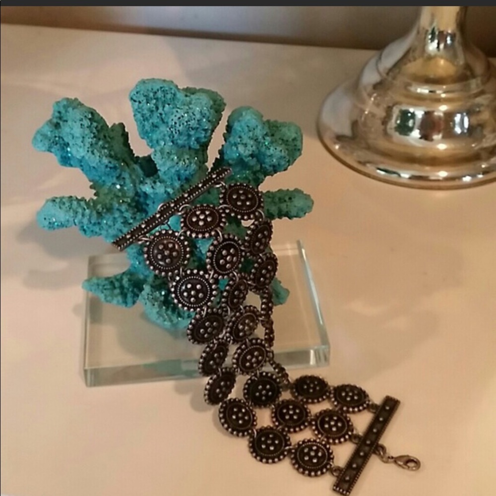 Bracelet - Pewter tone with black accents🤩